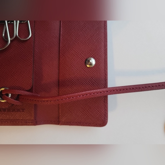 EUC Burberry - Picture 8 of 10